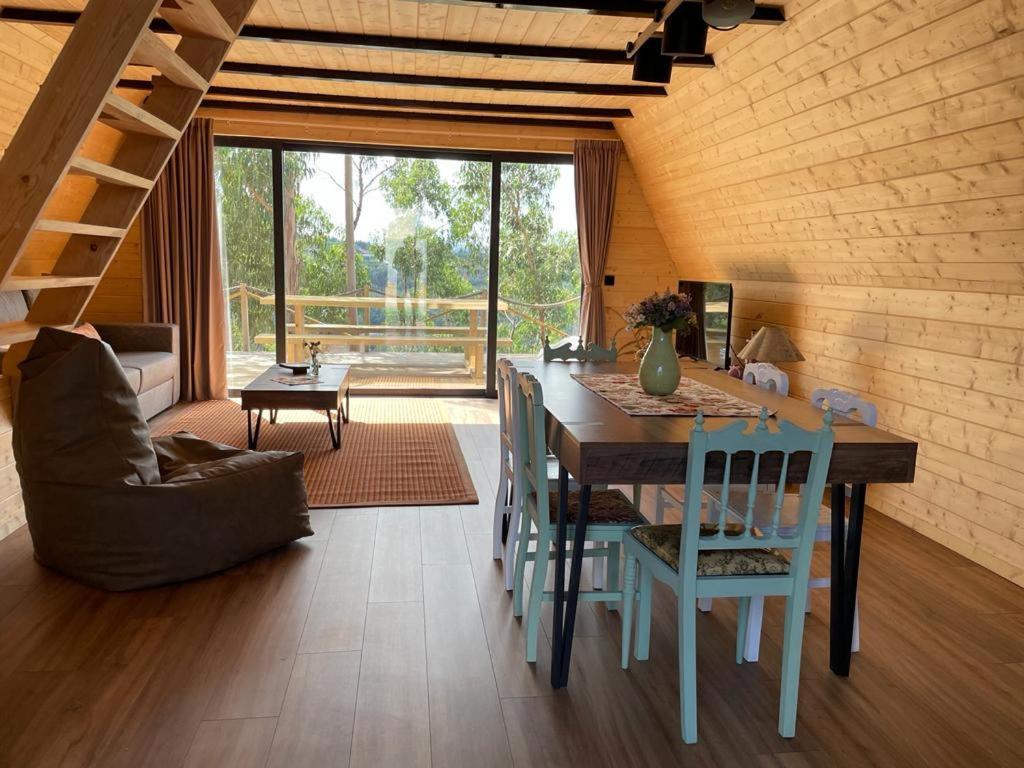 Medronho D'Ouro Bungalows Foz do Sousa Eksteriør billede